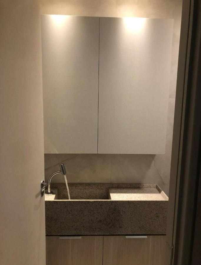 Exclusivo Tres Quartos Na De Ponta Proximo Ao Mar - Apto 802 Apartamento